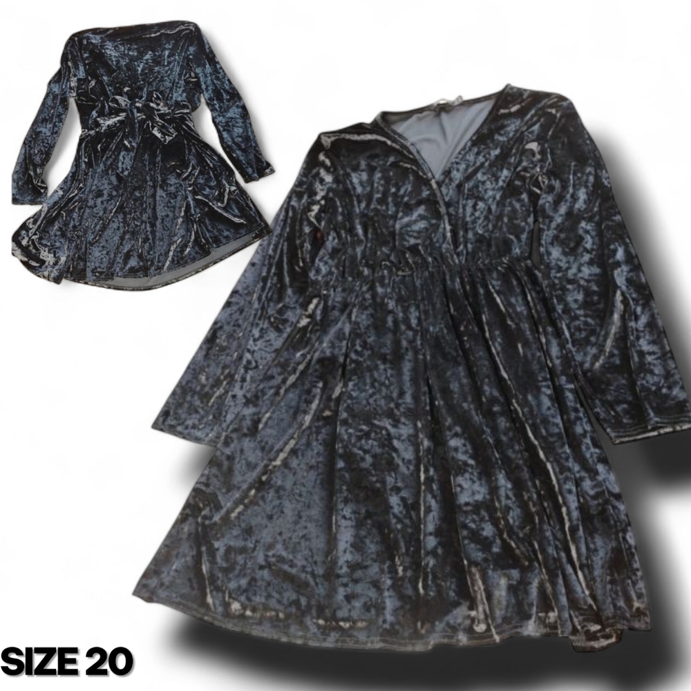 BOOHOO Plus Size 20 Velvet-like Long Sleeve Black Midi Dress NWOT Wrap Belt
